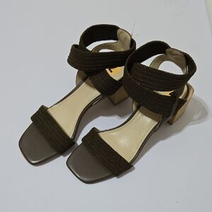 Guess Gwellete  Brown Strappy Women's Sandals